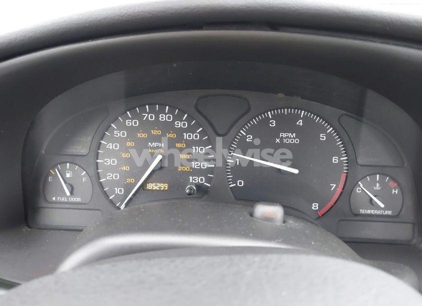 Photo 7 of 2001 Saturn Sl2 N/A (VIN 1G8ZK52731Z272462)