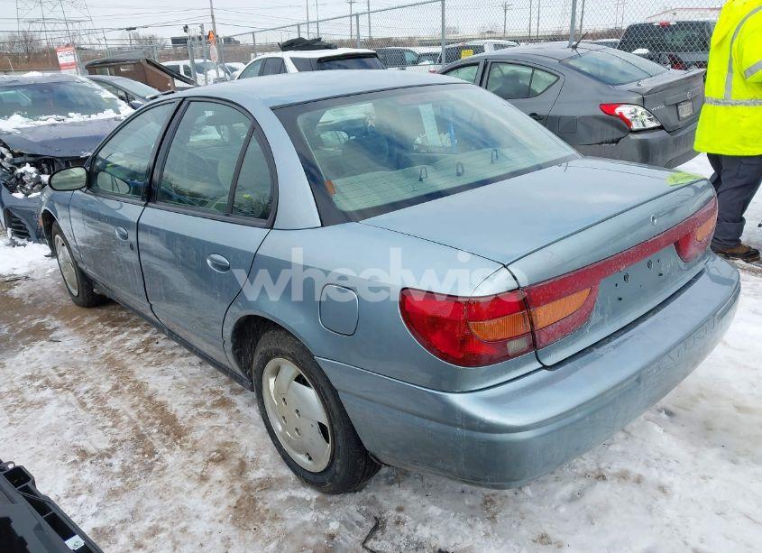 Photo 3 of 2002 Saturn S-series SL2 (VIN 1G8ZK52742Z218816)