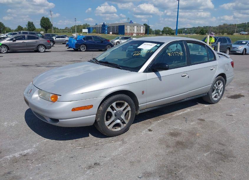 Photo 2 of 2000 Saturn Sl2 N/A (VIN 1G8ZK5274YZ234930)
