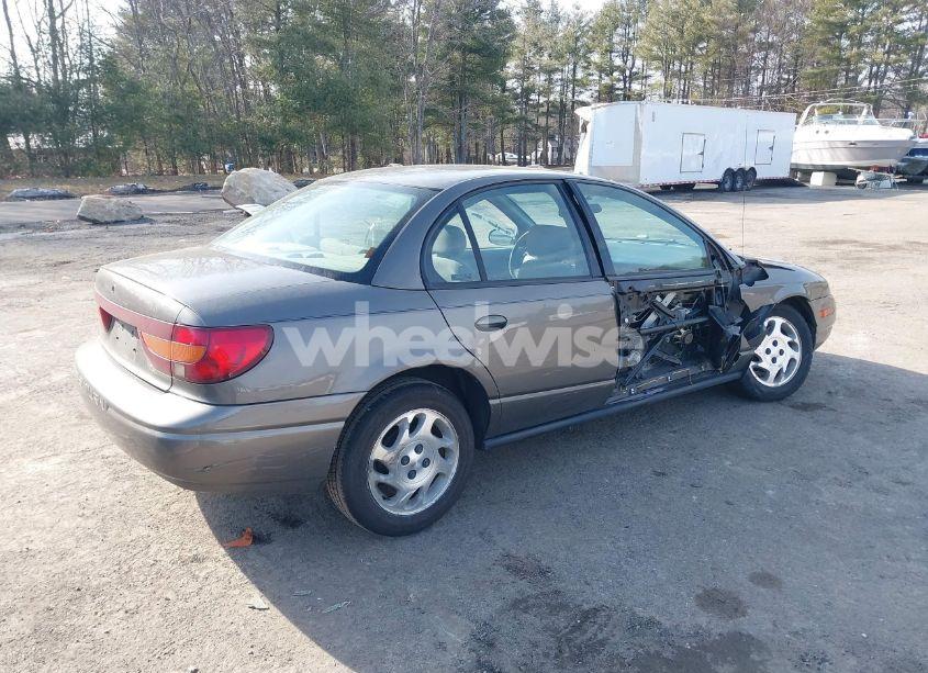 Photo 4 of 2000 Saturn Sl2 N/A (VIN 1G8ZK5275YZ244530)