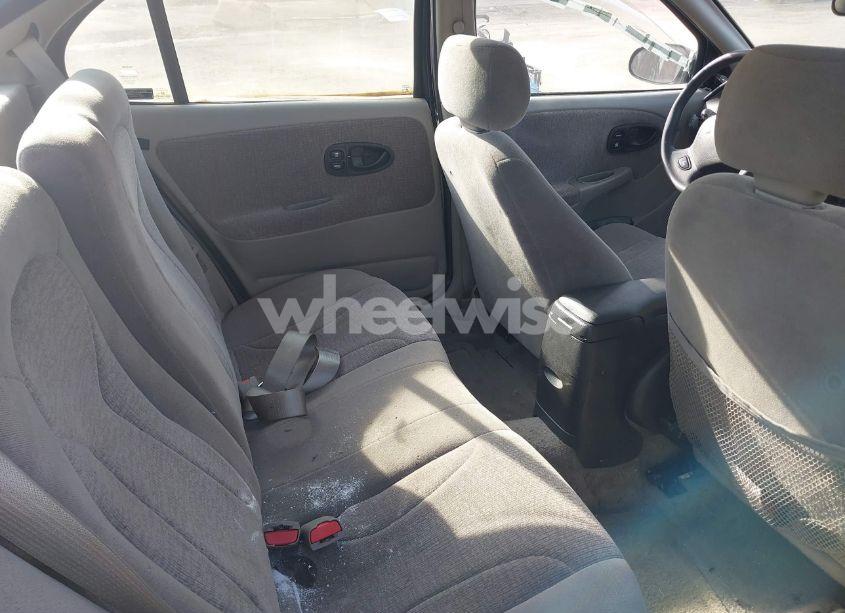 Photo 8 of 2000 Saturn Sl2 N/A (VIN 1G8ZK5275YZ244530)