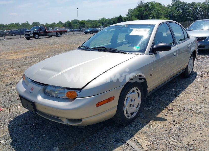 Photo 2 of 2000 Saturn Sl2 N/A (VIN 1G8ZK5278YZ234610)