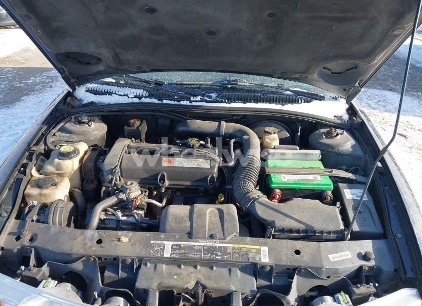 Photo 10 of 2001 Saturn Sl2 N/A (VIN 1G8ZK527X1Z229057)