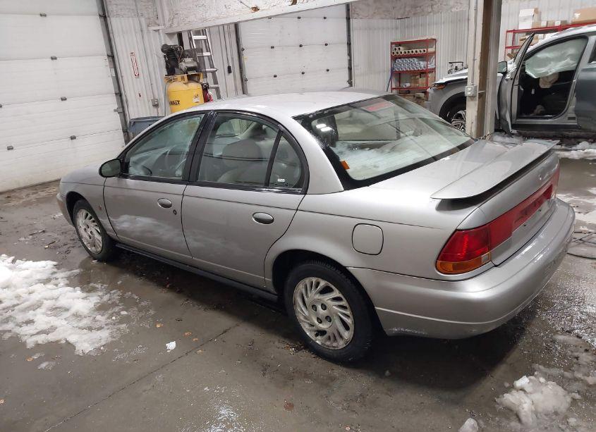 Photo 3 of 1998 Saturn Sl2 N/A (VIN 1G8ZK527XWZ271574)