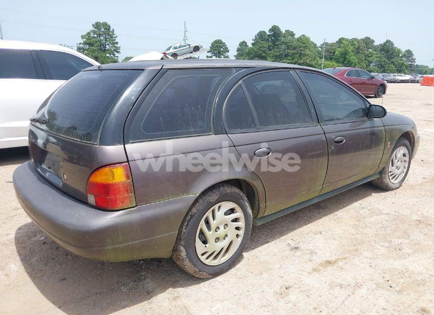 Photo 4 of 1999 Saturn Sw2 N/A (VIN 1G8ZK8270XZ189484)