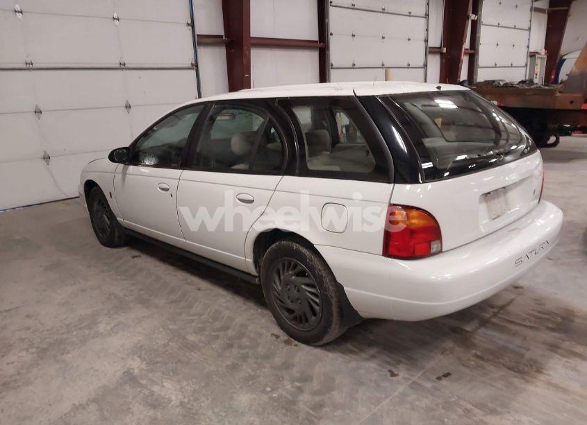 Photo 3 of 1999 Saturn Sw2 N/A (VIN 1G8ZK8277XZ175551)