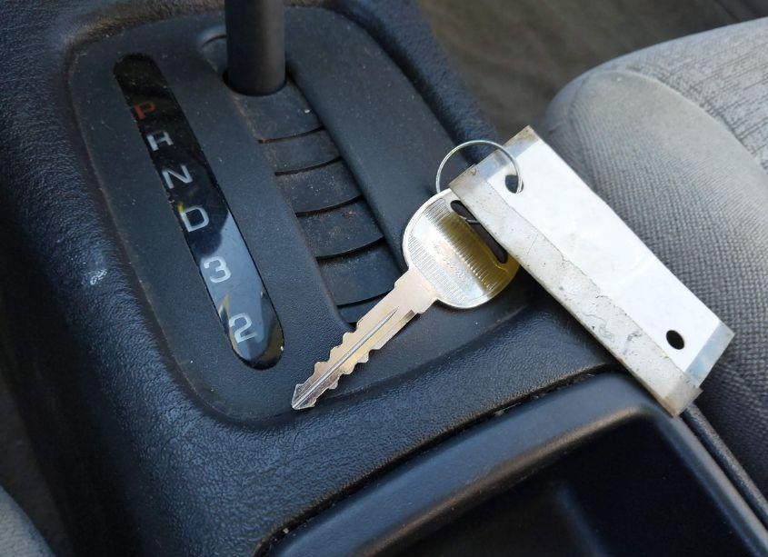 Photo 11 of 2000 Saturn Sw2 N/A (VIN 1G8ZN8278YZ202958)