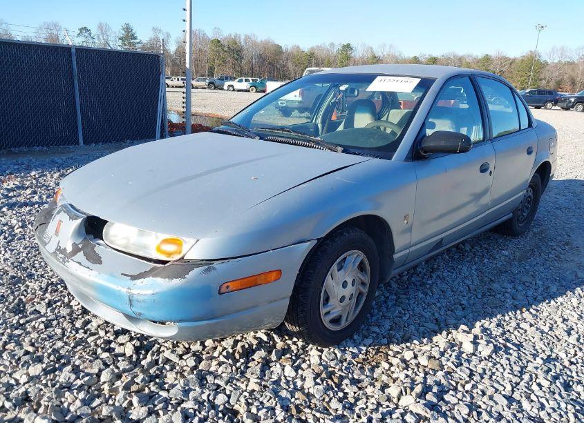 Photo 2 of 2002 Saturn S-series SL (VIN 1G8ZS52832Z259883)
