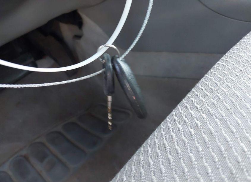 Photo 11 of 2009 Saturn Aura XE (VIN 1G8ZS57B69F110772)