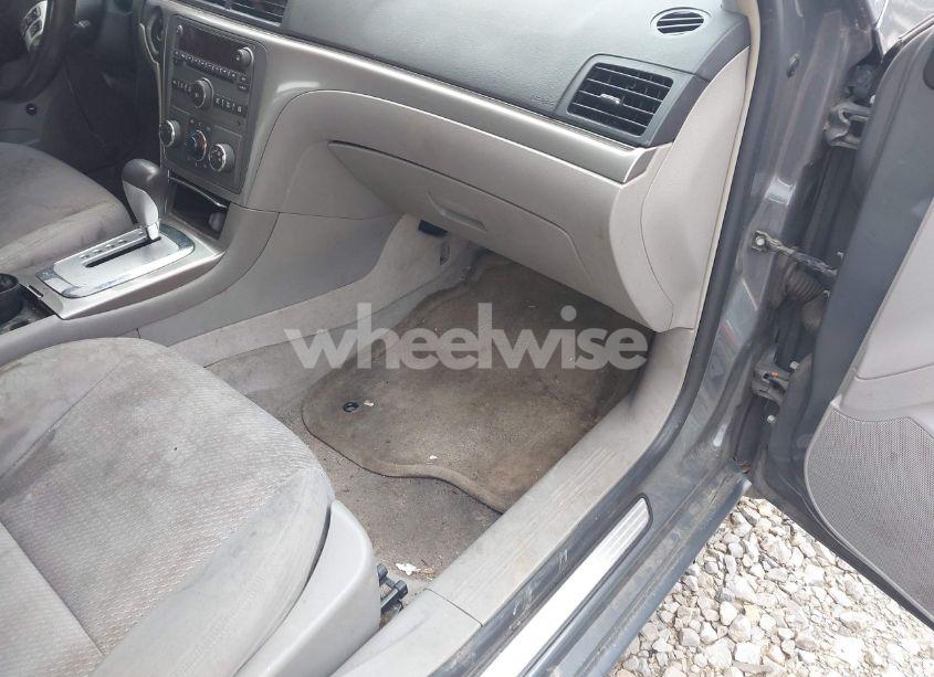 Photo 5 of 2009 Saturn Aura XE (VIN 1G8ZS57B79F143893)