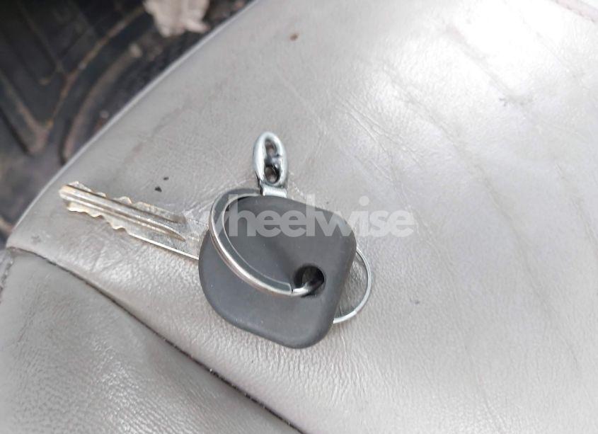 Photo 11 of 2009 Saturn Aura XR (VIN 1G8ZX57709F133462)