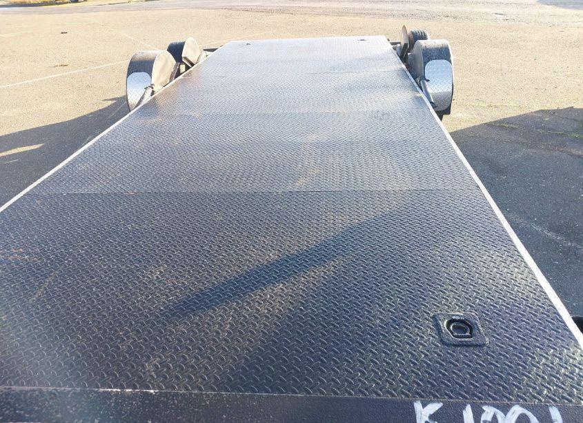 Photo 8 of 2022 Triple G 20FT AIR RIDE CAR HAUL (VIN 1G91A2023NA589163)