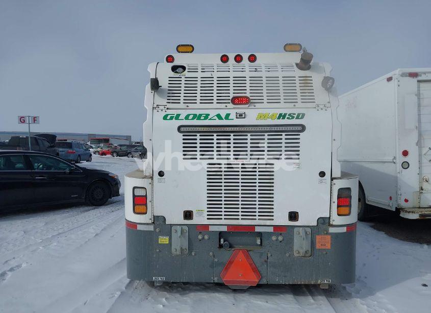 Photo 19 of 2018 Global Environmental M4 HSD (VIN 1G9GS4HL0JS462004)