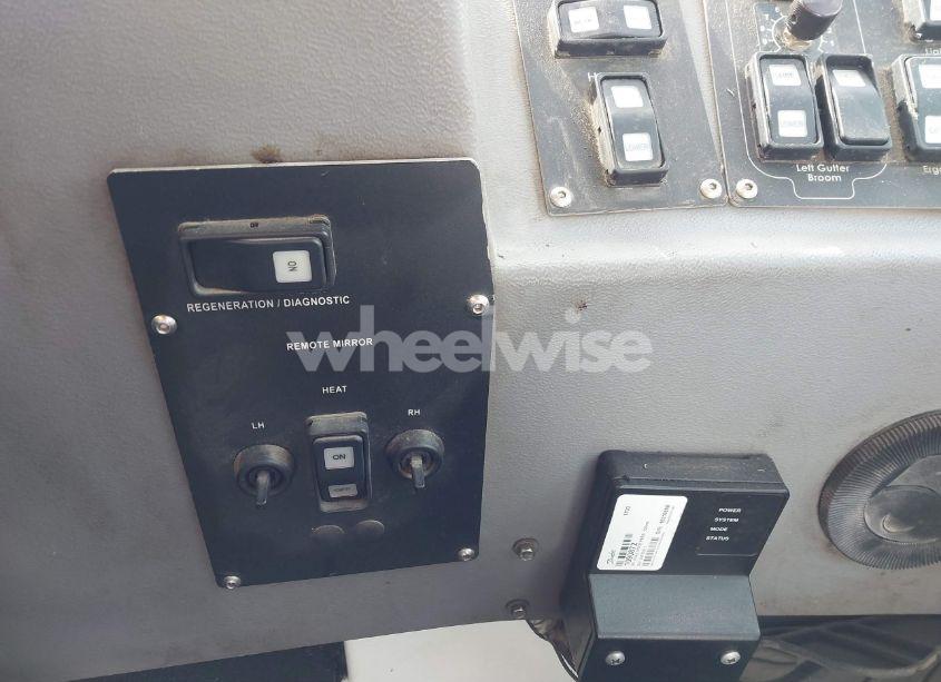 Photo 24 of 2018 Global Environmental M4 HSD (VIN 1G9GS4HL0JS462004)