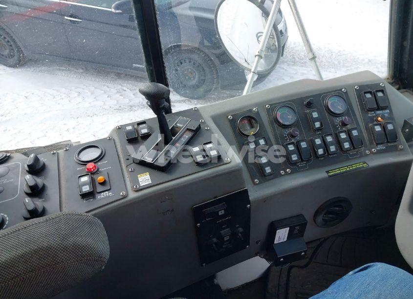 Photo 6 of 2018 Global Environmental M4 HSD (VIN 1G9GS4HL0JS462004)