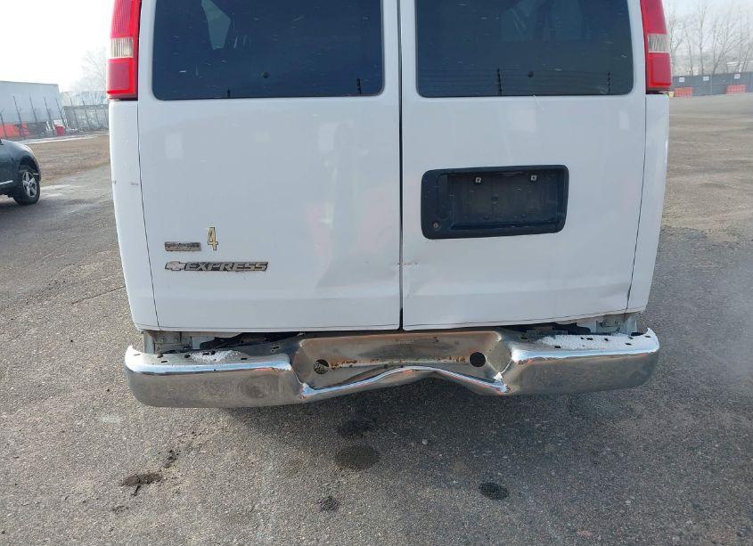 Photo 6 of 2010 Chevrolet Express 3500 LT (VIN 1GA2G1DG1A1154139)