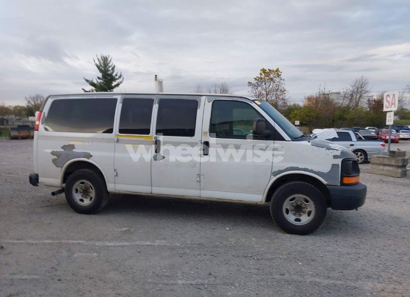 Photo 13 of 2008 Chevrolet Express LS (VIN 1GAGG25K781193262)
