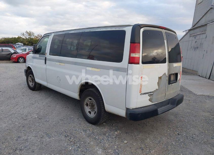 Photo 3 of 2008 Chevrolet Express LS (VIN 1GAGG25K781193262)