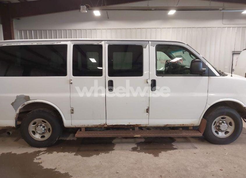 Photo 13 of 2008 Chevrolet Express LS (VIN 1GAGG25K881144622)