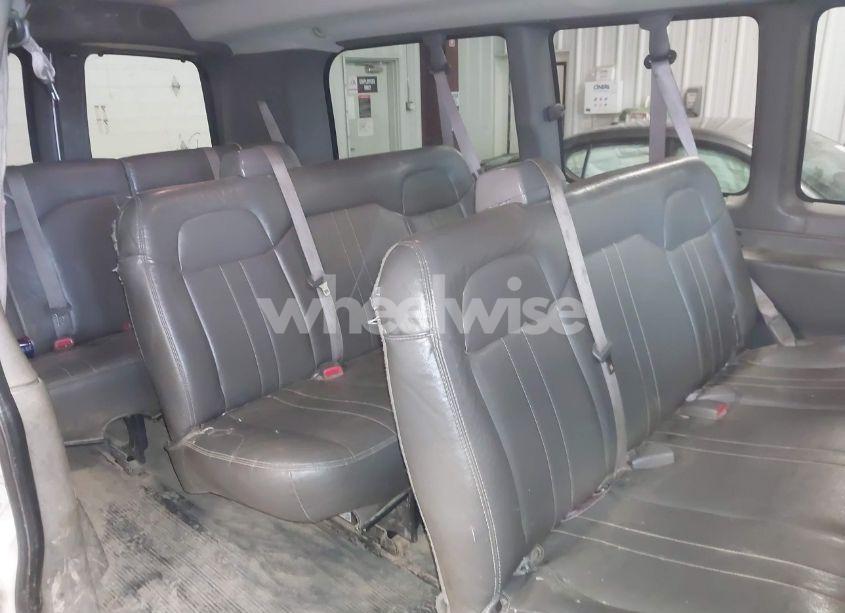 Photo 8 of 2008 Chevrolet Express LS (VIN 1GAGG25K881144622)