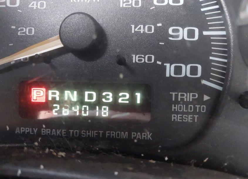 Photo 15 of 2002 Chevrolet Express (VIN 1GAGG29R021130549)