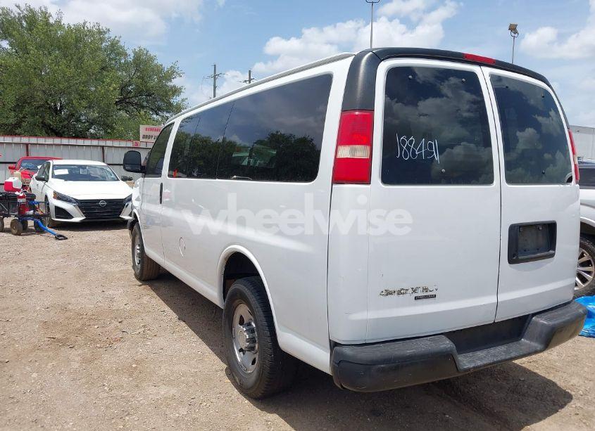 Photo 3 of 2008 Chevrolet Express LS (VIN 1GAHG35K481188451)