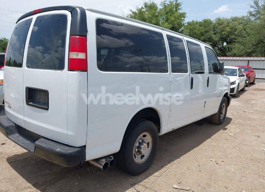 Photo 4 of 2008 Chevrolet Express LS (VIN 1GAHG35K481188451)