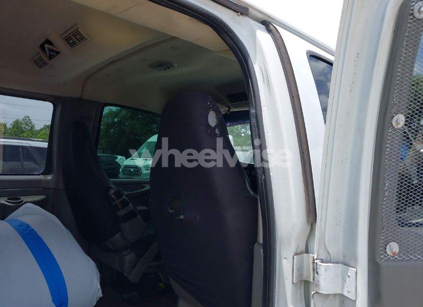 Photo 8 of 2008 Chevrolet Express LS (VIN 1GAHG35K481188451)