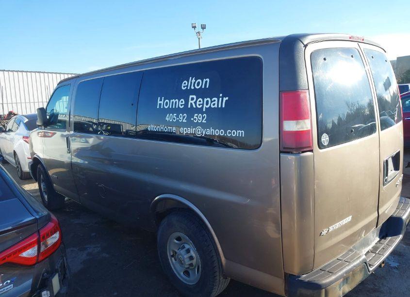 Photo 14 of 2004 Chevrolet Express (VIN 1GAHG35U641182565)