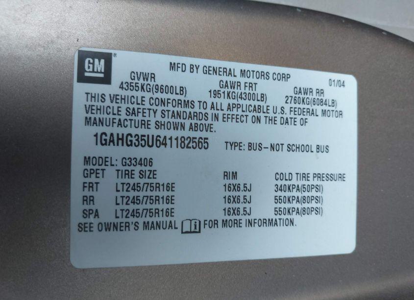 Photo 9 of 2004 Chevrolet Express (VIN 1GAHG35U641182565)