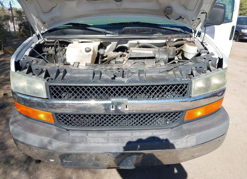 Photo 10 of 2006 Chevrolet Express LS (VIN 1GAHG35U761176258)