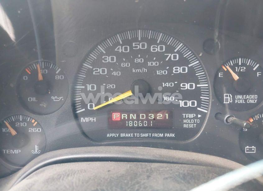 Photo 7 of 2001 Chevrolet Express (VIN 1GAHG39GX11161539)