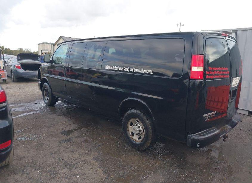 Photo 3 of 2008 Chevrolet Express LS (VIN 1GAHG39K081209421)