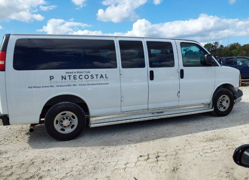 Photo 13 of 2008 Chevrolet Express LS (VIN 1GAHG39K181104340)