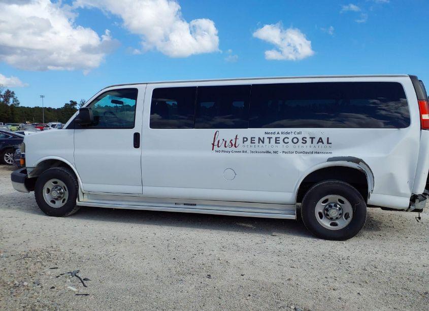 Photo 14 of 2008 Chevrolet Express LS (VIN 1GAHG39K181104340)