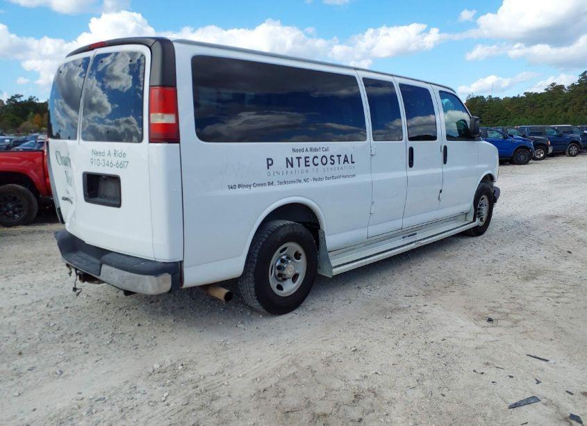 Photo 4 of 2008 Chevrolet Express LS (VIN 1GAHG39K181104340)