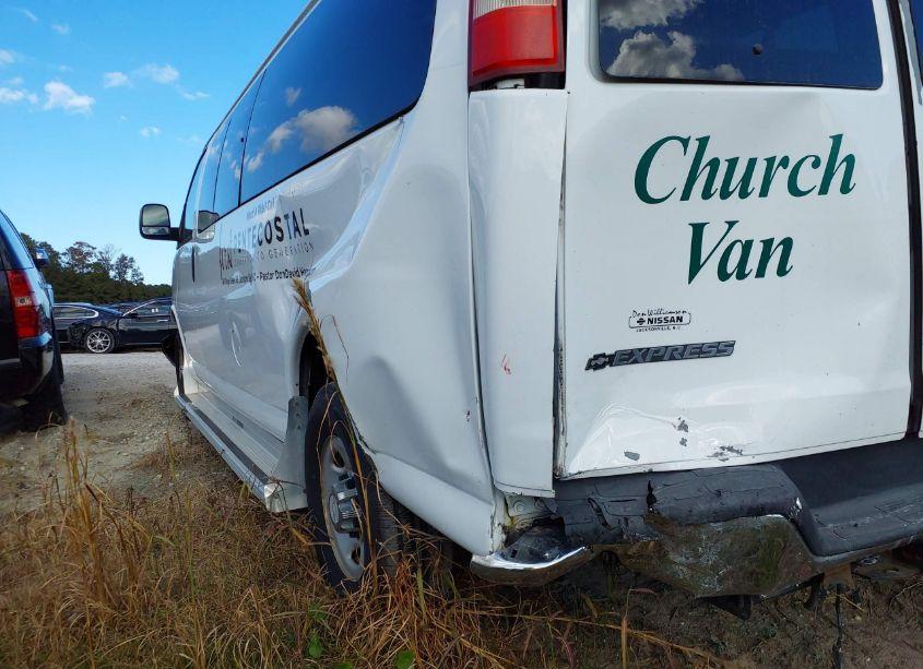 Photo 6 of 2008 Chevrolet Express LS (VIN 1GAHG39K181104340)