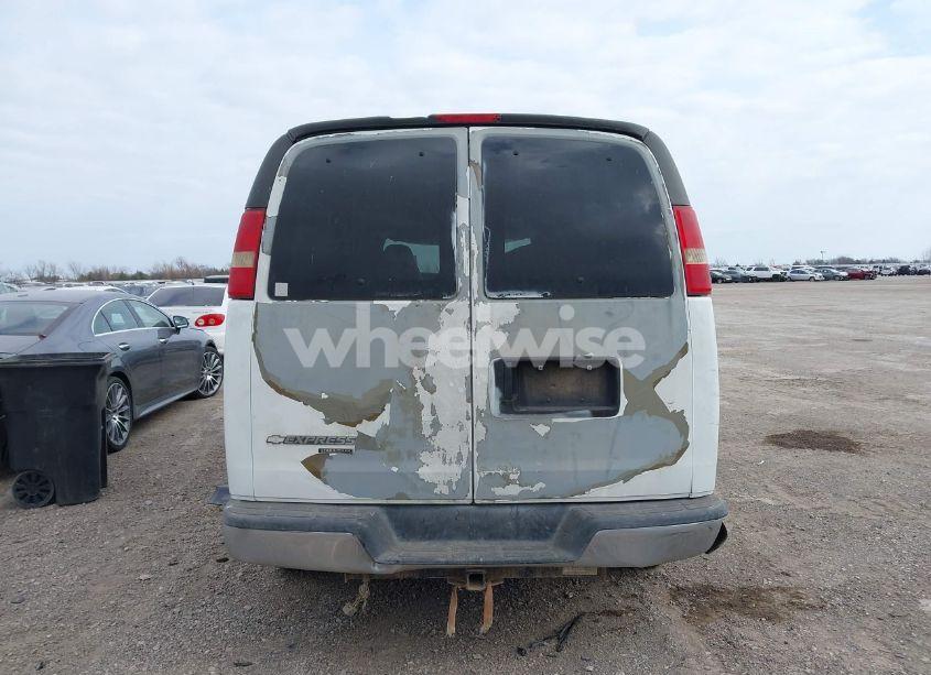 Photo 16 of 2008 Chevrolet Express LS (VIN 1GAHG39K881142695)