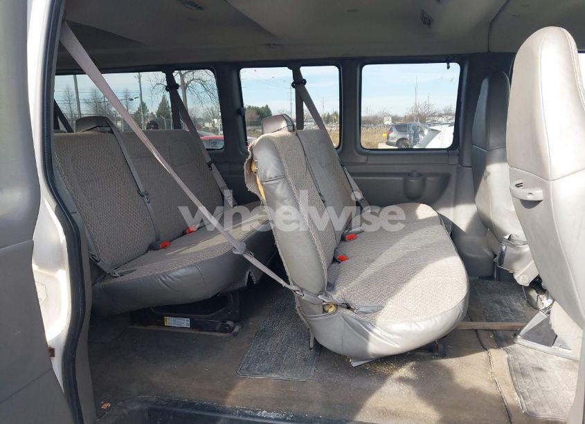 Photo 8 of 2008 Chevrolet Express LS (VIN 1GAHG39K981120740)