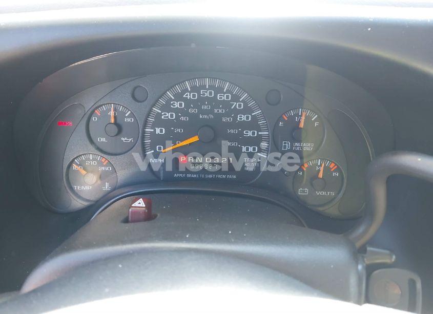 Photo 7 of 2001 Chevrolet Express (VIN 1GAHG39R811190636)