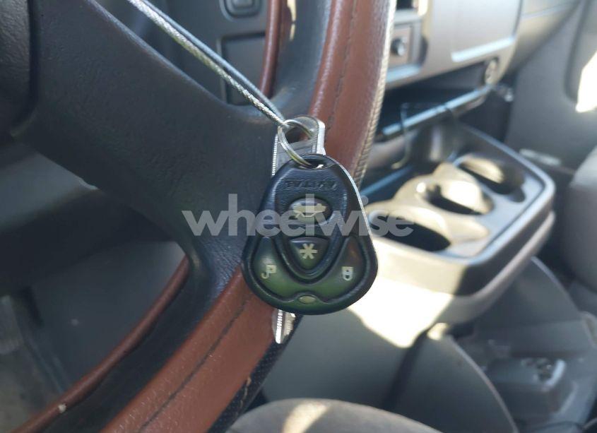 Photo 11 of 2005 Chevrolet Express (VIN 1GAHG39U451250499)