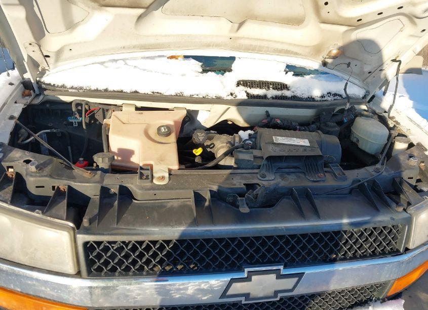 Photo 10 of 2007 Chevrolet Express LS (VIN 1GAHG39U671245663)