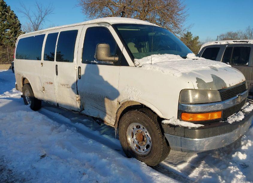 Photo 6 of 2007 Chevrolet Express LS (VIN 1GAHG39U671245663)