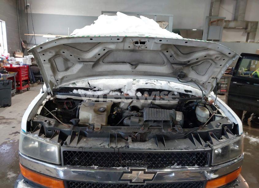 Photo 10 of 2003 Chevrolet Express (VIN 1GAHG39U931150122)