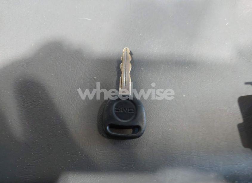 Photo 11 of 2003 Chevrolet Express (VIN 1GAHG39U931150122)
