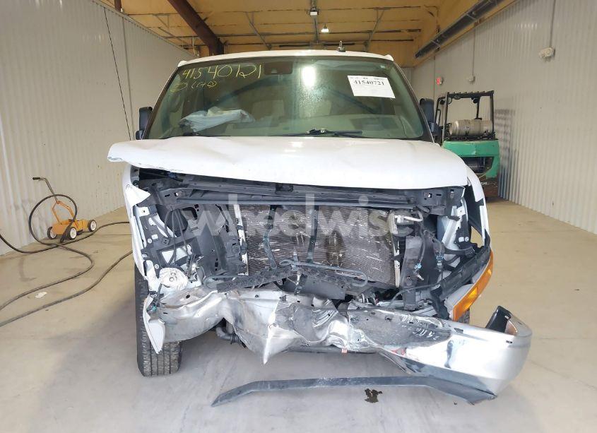 Photo 6 of 2019 Chevrolet Express 2500 LS (VIN 1GAWGEFG4K1200151)