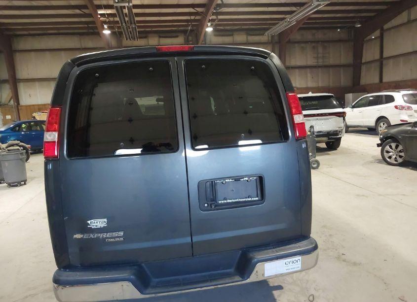 Photo 16 of 2016 Chevrolet Express 2500 LT (VIN 1GAWGFFF5G1268740)