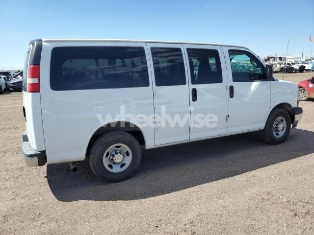 Photo 2 of 2017 CHEVROLET EXPRESS G2500 LT N/A (VIN 1GAWGFFF8H1254333)