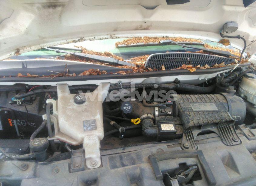 Photo 10 of 2016 Chevrolet Express 2500 LT (VIN 1GAWGFFG6G1188582)