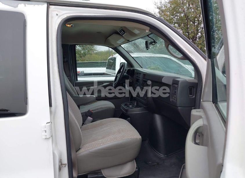 Photo 5 of 2014 Chevrolet Express 2500 LS (VIN 1GAWGPFG3E1121408)